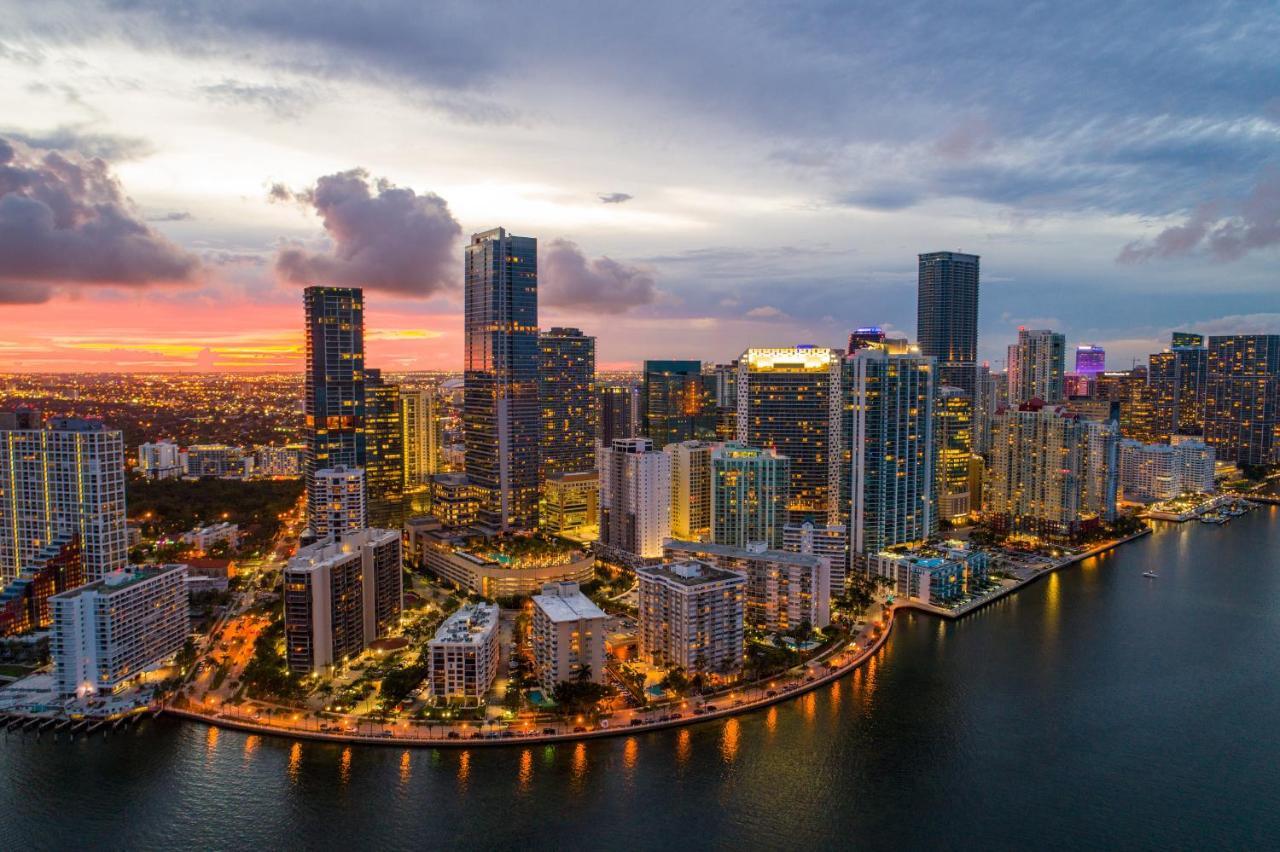 Atwell Suites Miami Brickell By Ihg Екстер'єр фото