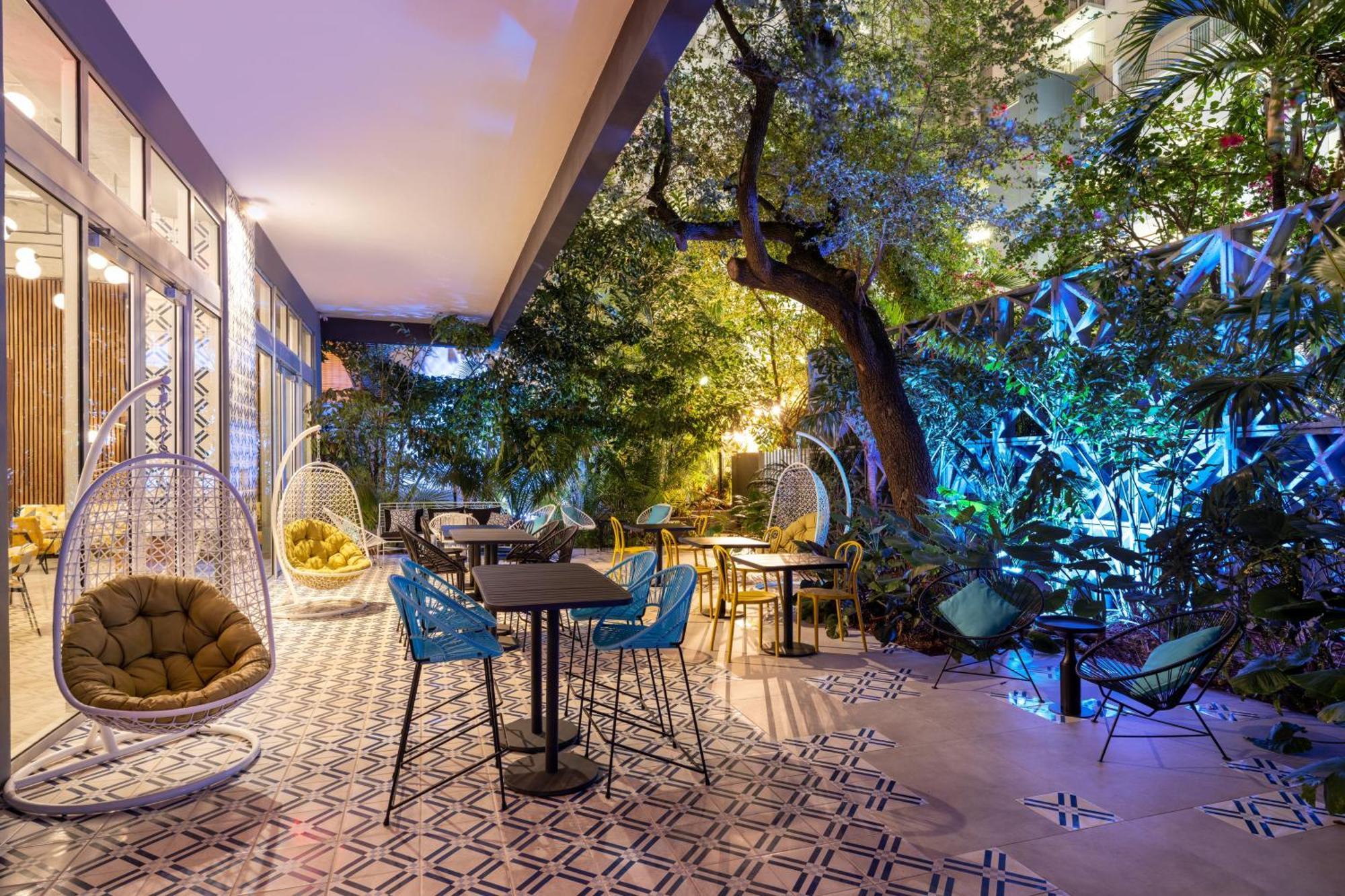 Atwell Suites Miami Brickell By Ihg Екстер'єр фото